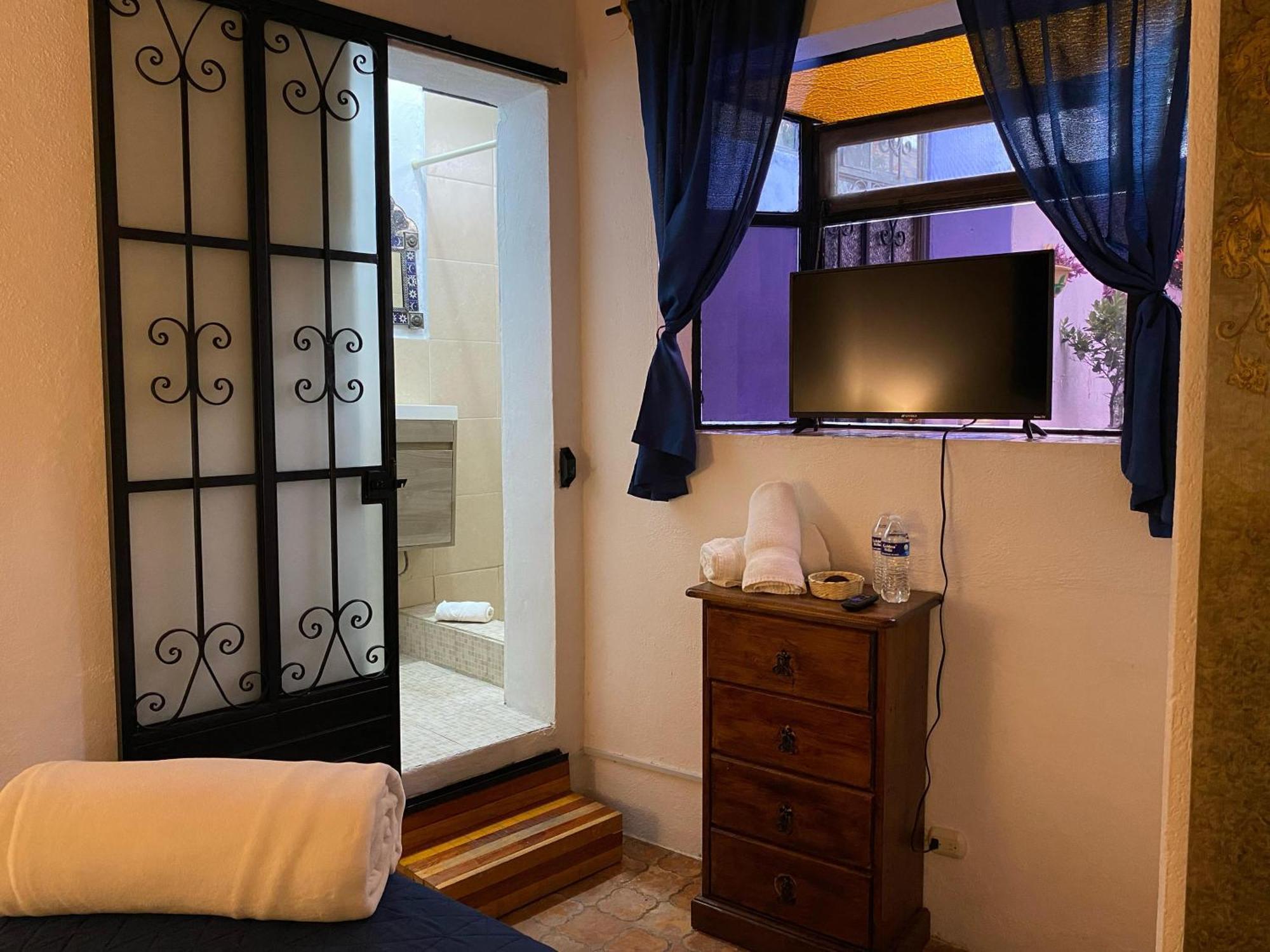 ホテル Casa Maracaya サン・ミゲル・デ・アジェンデ 部屋 写真